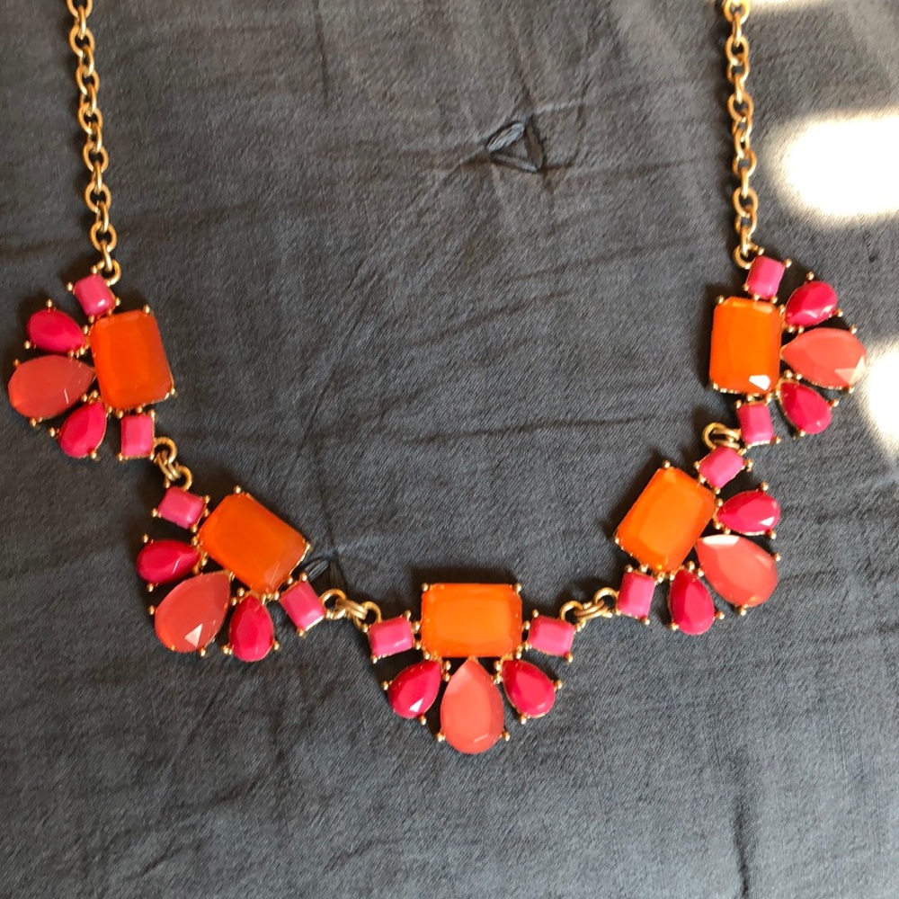 Premier designs pink and orange necklace